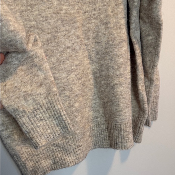 Wilfred Off-Shoulder Heathered Sweater Alpaca and Wool Blend - Picture 4 of 5